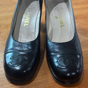🆕 CHANEL Black Leather Heels